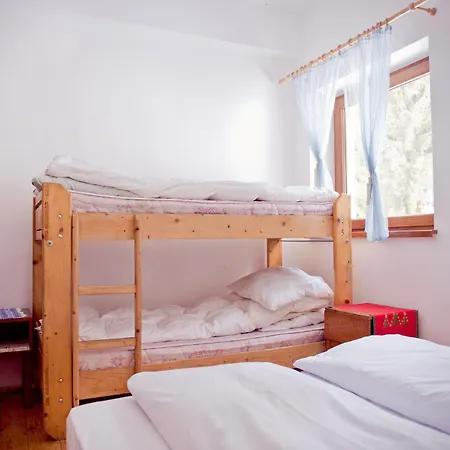 Cetatile Ponorului Gasthuis 3*